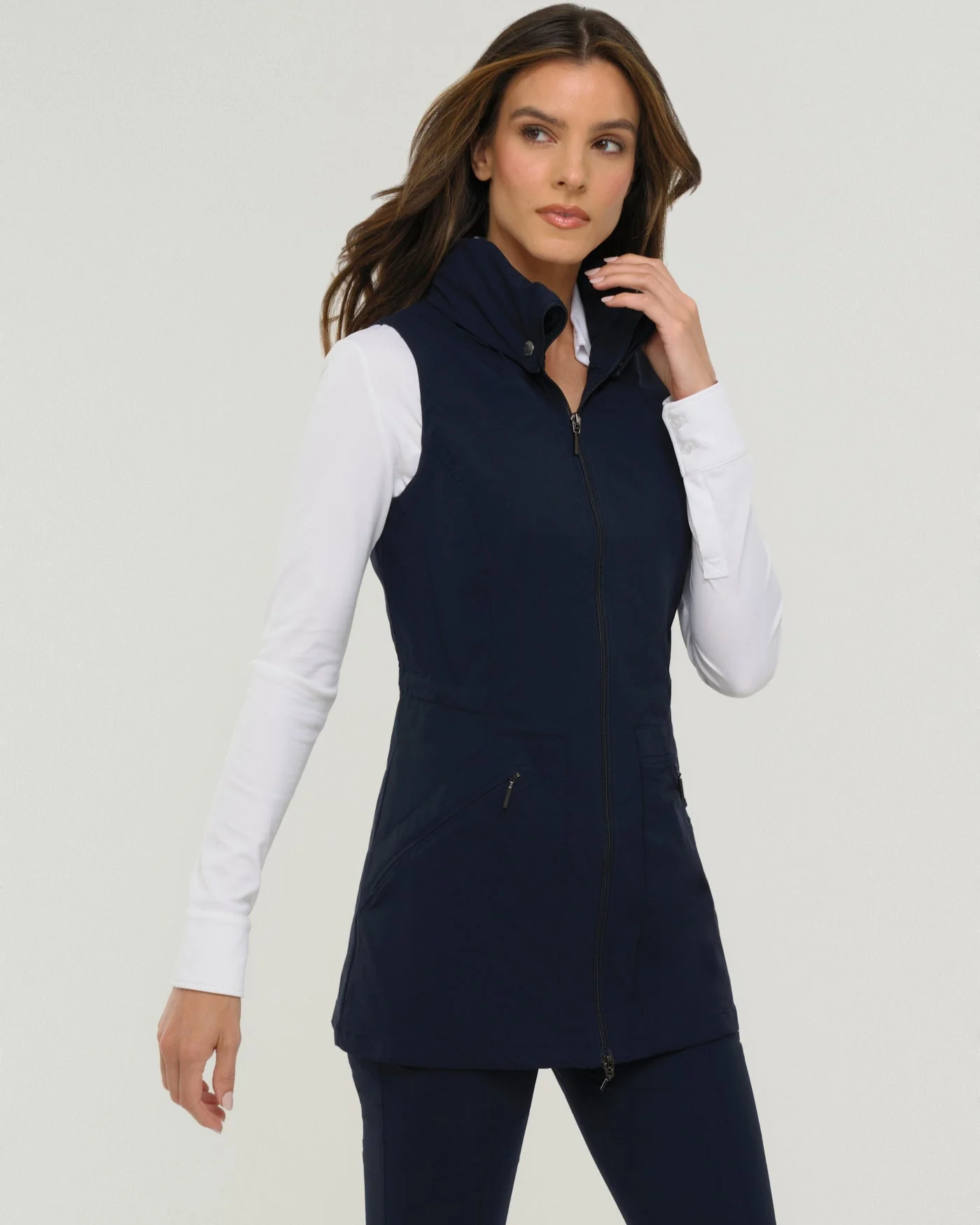 Delaney Travel Vest - Image 17