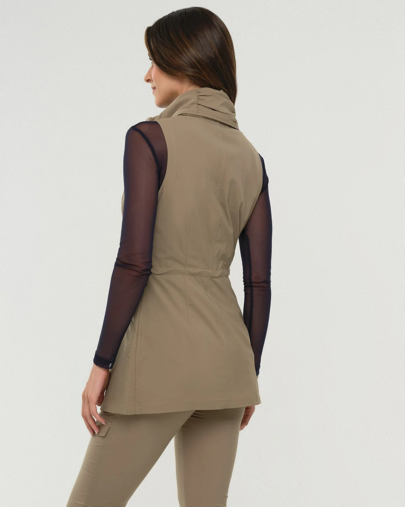 Delaney Travel Vest - Image 2