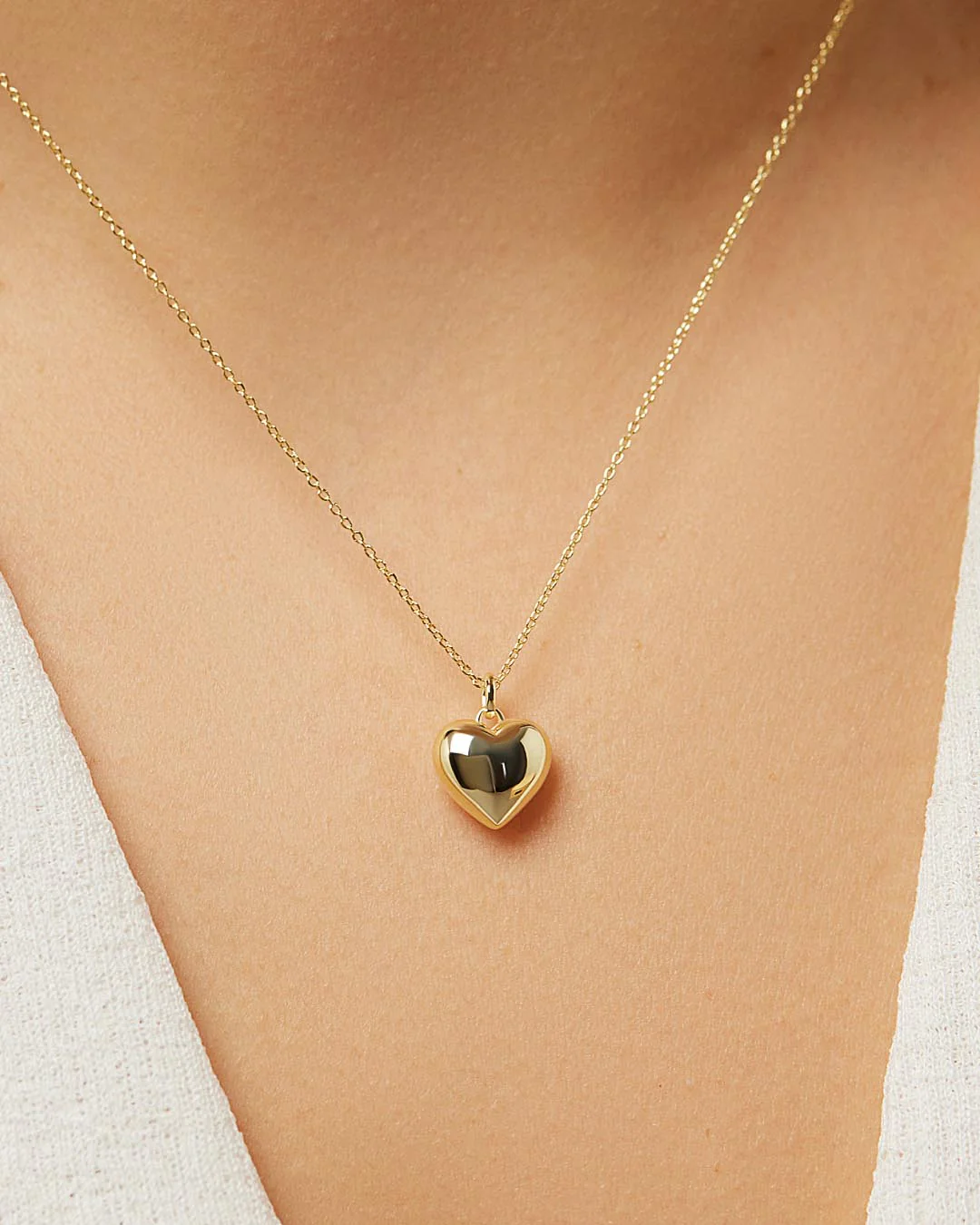 Gold Heart Necklace - Lev Small - Image 3