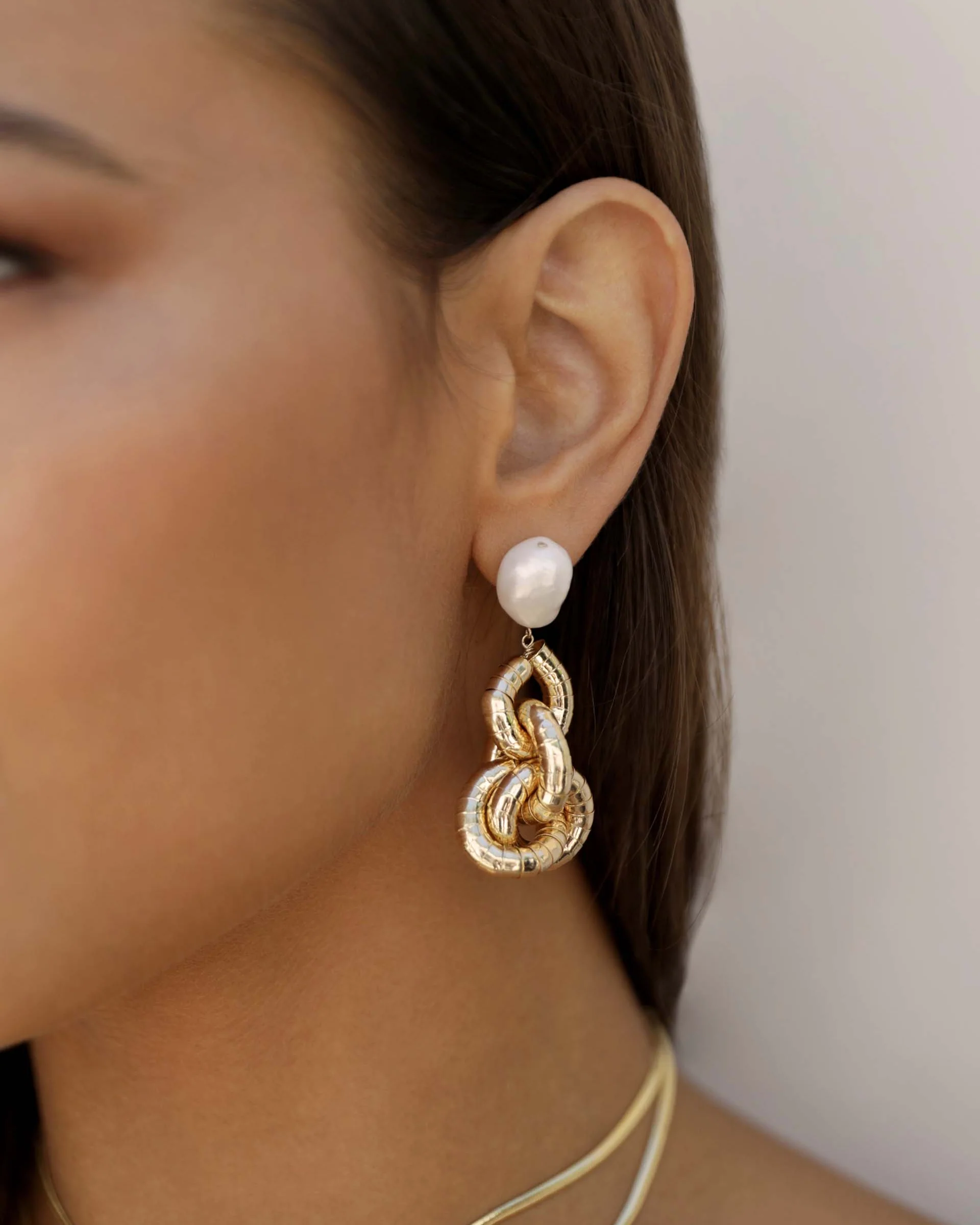 Liquid Gold Pearl Drop Earrings - Image 10