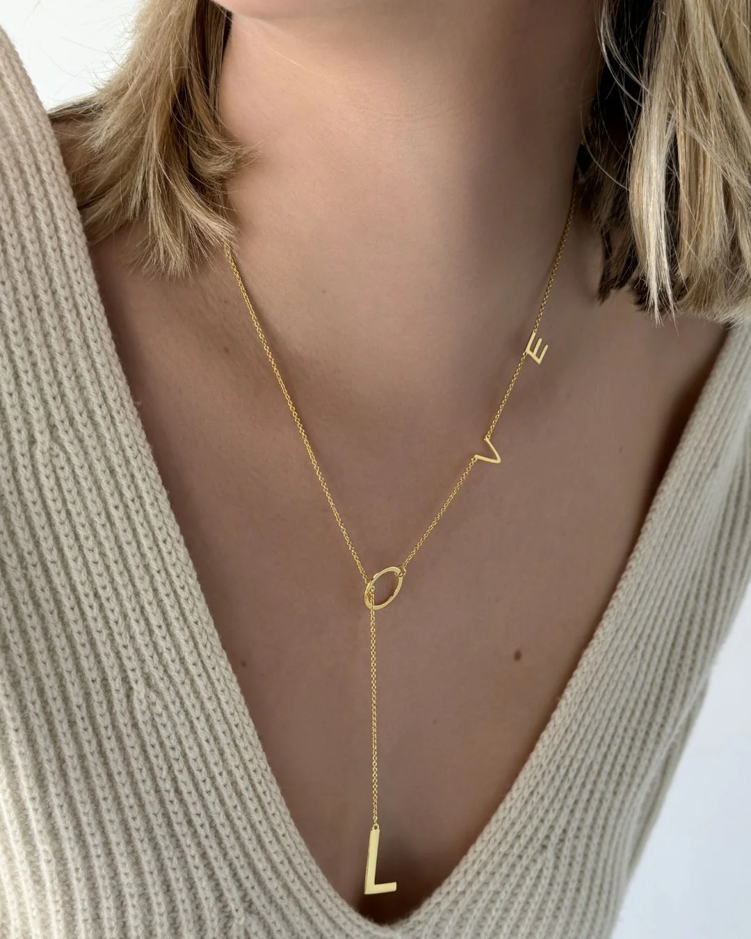 LOVE LARIAT NECKLACE GOLD - Image 2