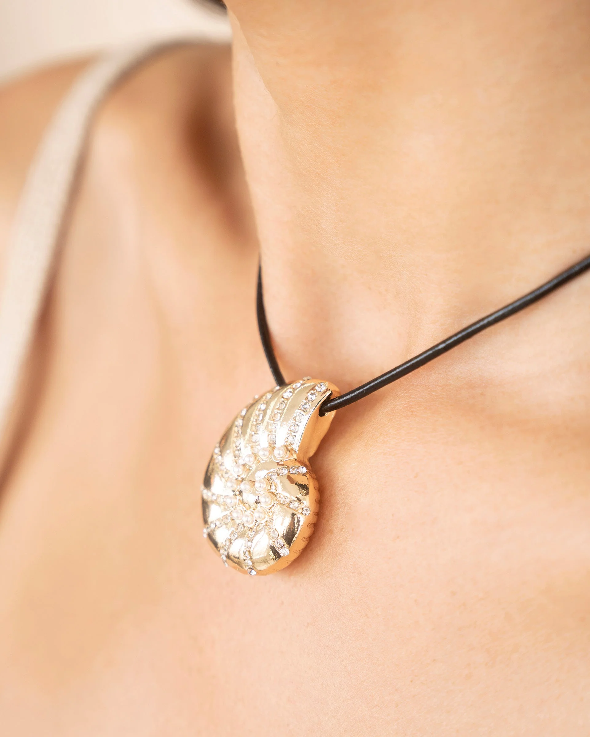 Nautilus Shell Cord Necklace - Image 5