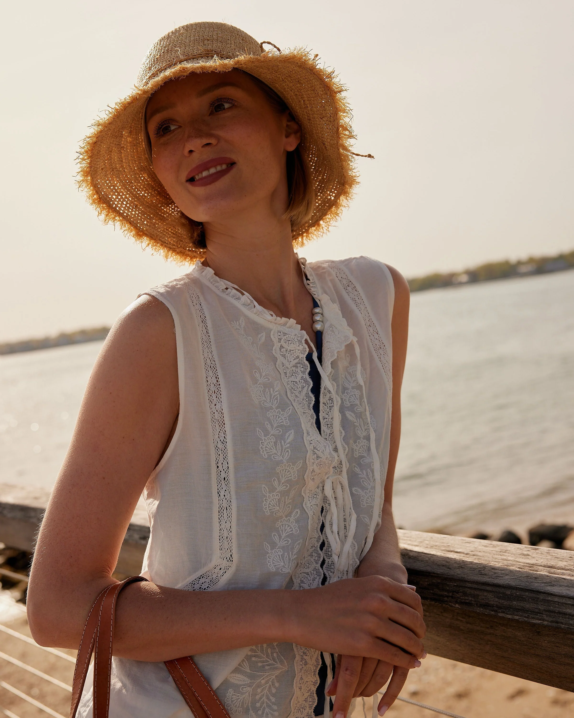 Packable Raffia Bucket Hat - Image 4