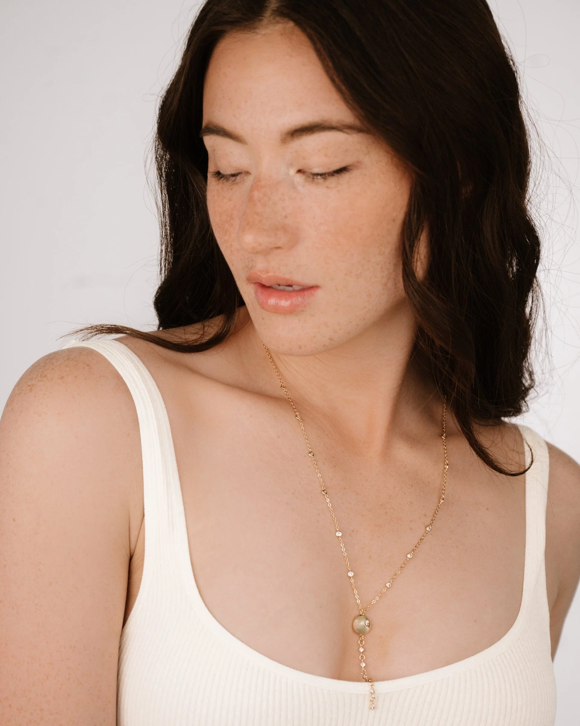 Polished Pebble Crystal Chain Lariat - Image 5
