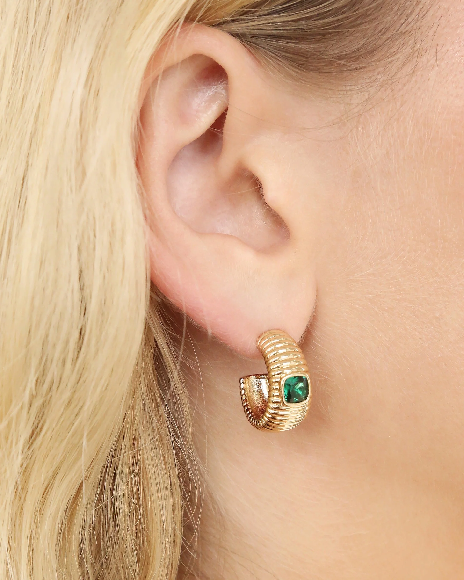 Ribbed Emerald Medium Hoops - Image 2
