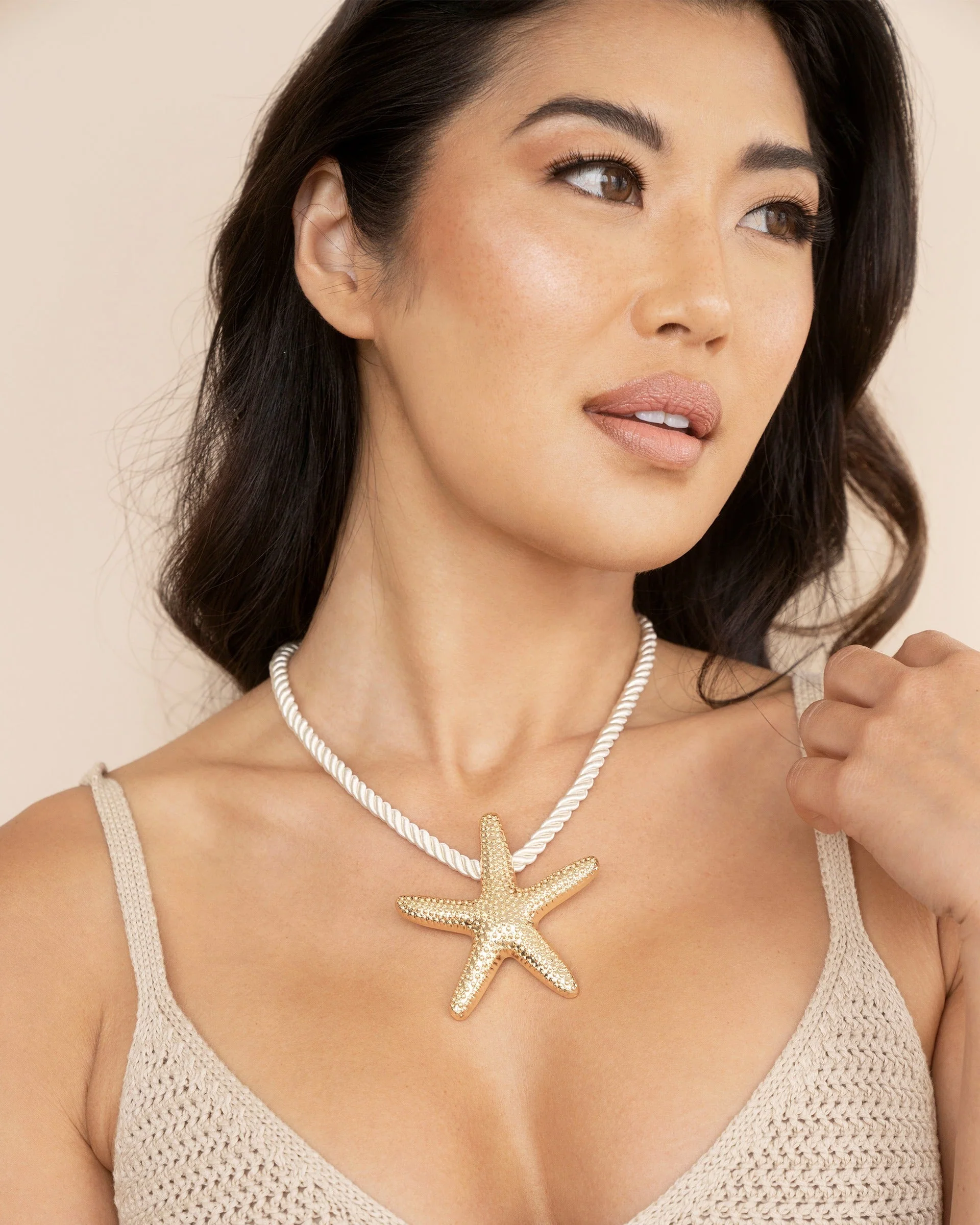Starfish Statement Pendant Necklace - Image 4