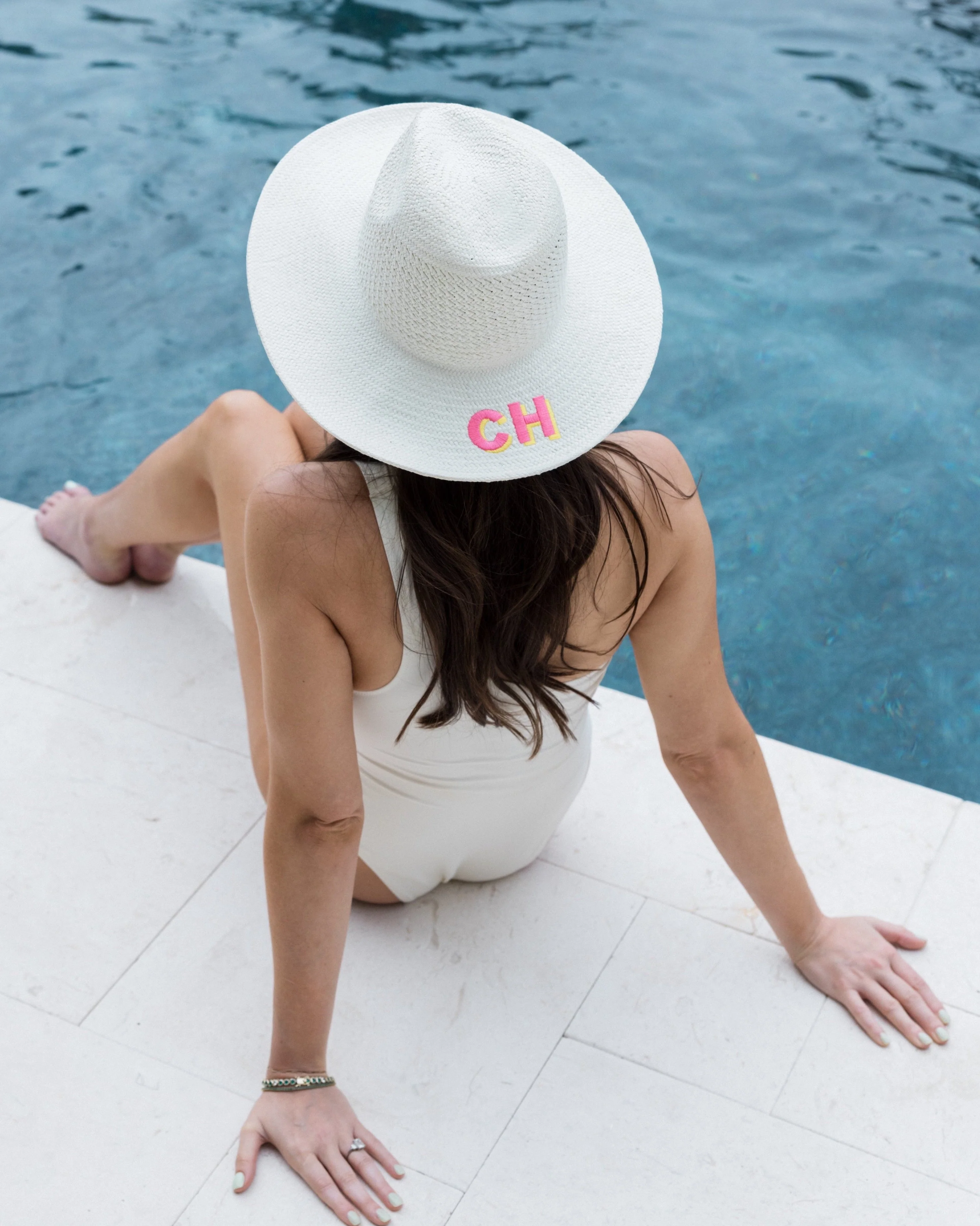 Vented Luxe Packable - Image 6
